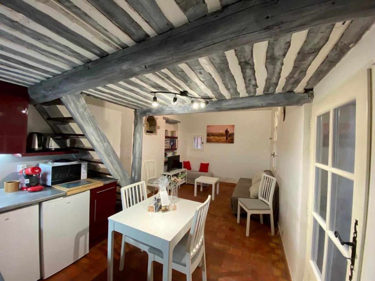 Studio Cosy Dans Le Centre-Ville Historique LʼIsle-sur-la-Sorgue Eksteriør bilde